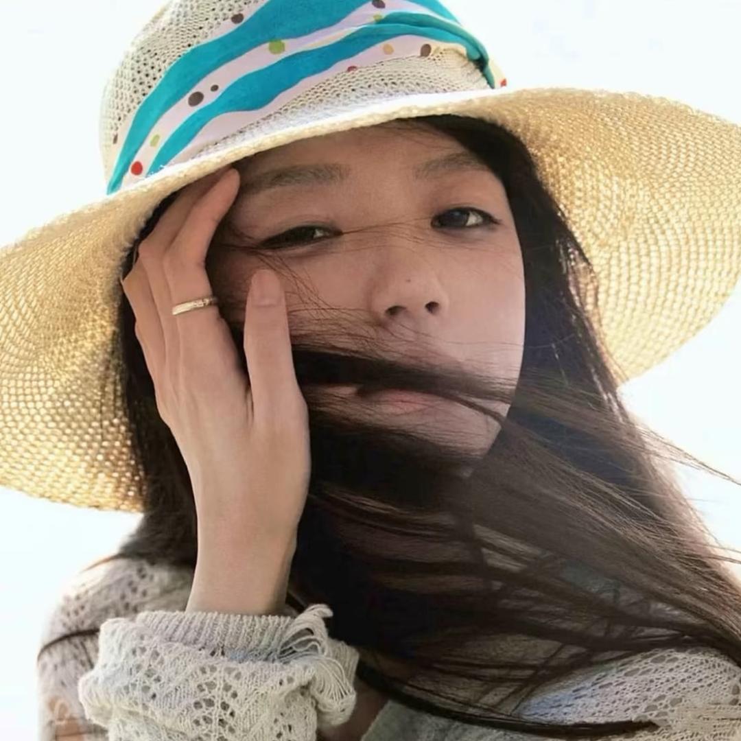 秦胖妞（夏天卖烧烤)✌️