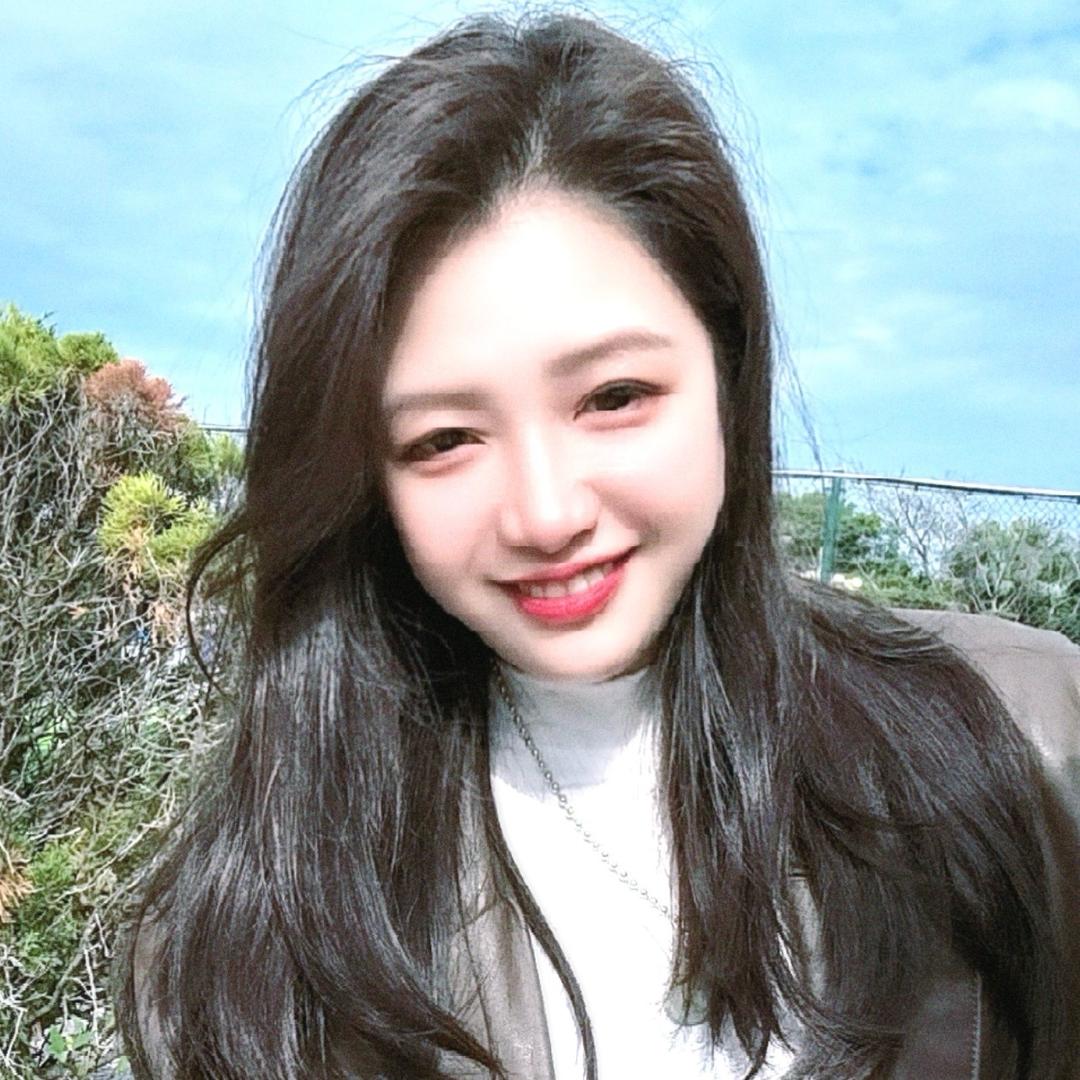 思思🧚🏻‍♀️