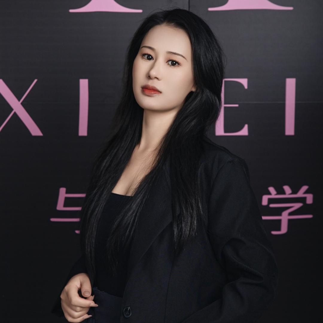 柚子是化妆师