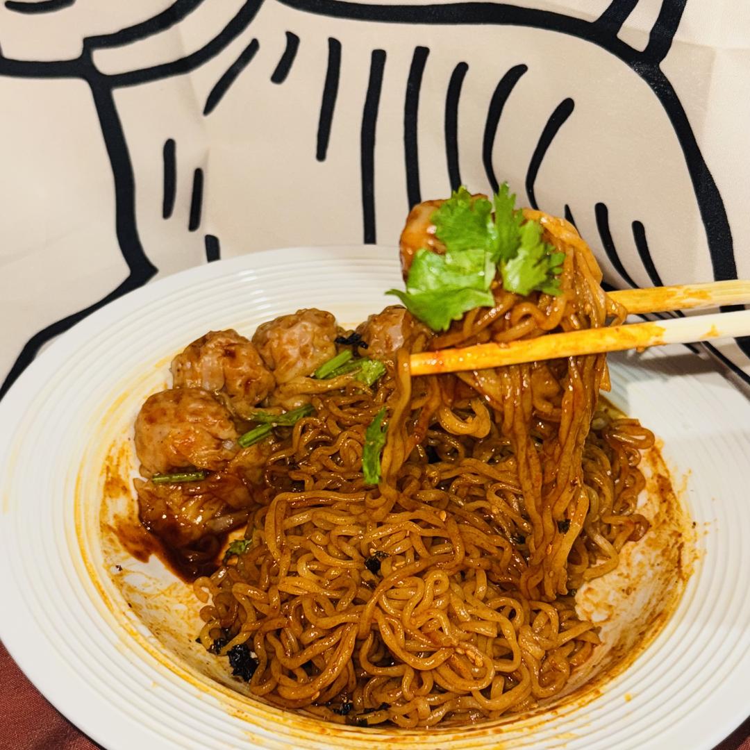 溢笼香老面馍鲜包馄饨官方号