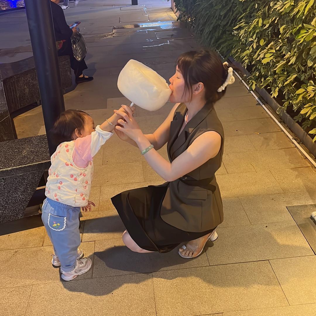 @令奈妈咪
