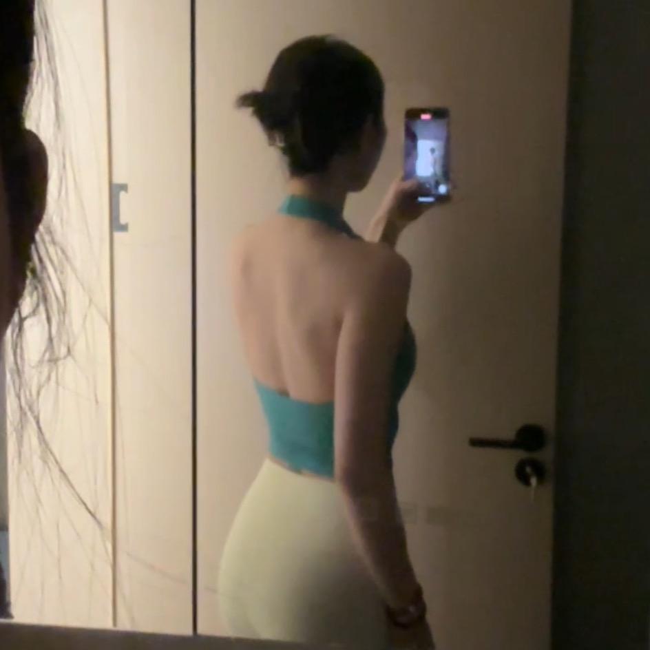 就是万万