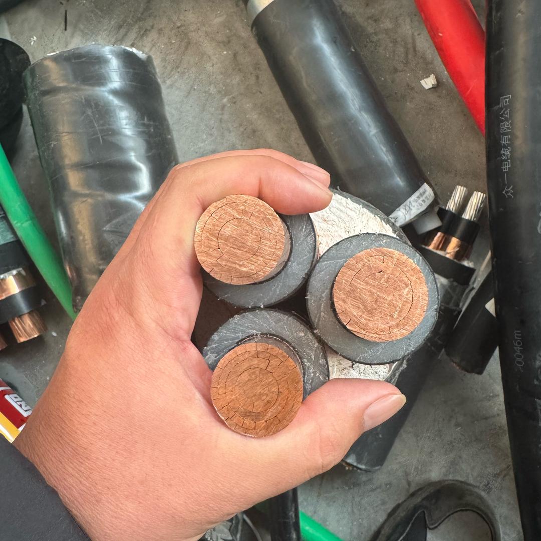 小崔（电缆回收）