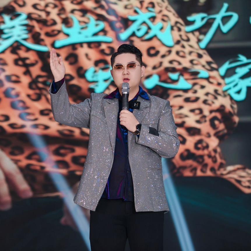 美业赋掌柜-何志伟（助理号）