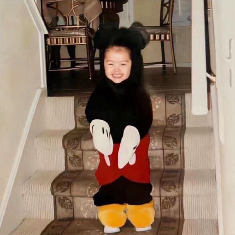 给我滚远点