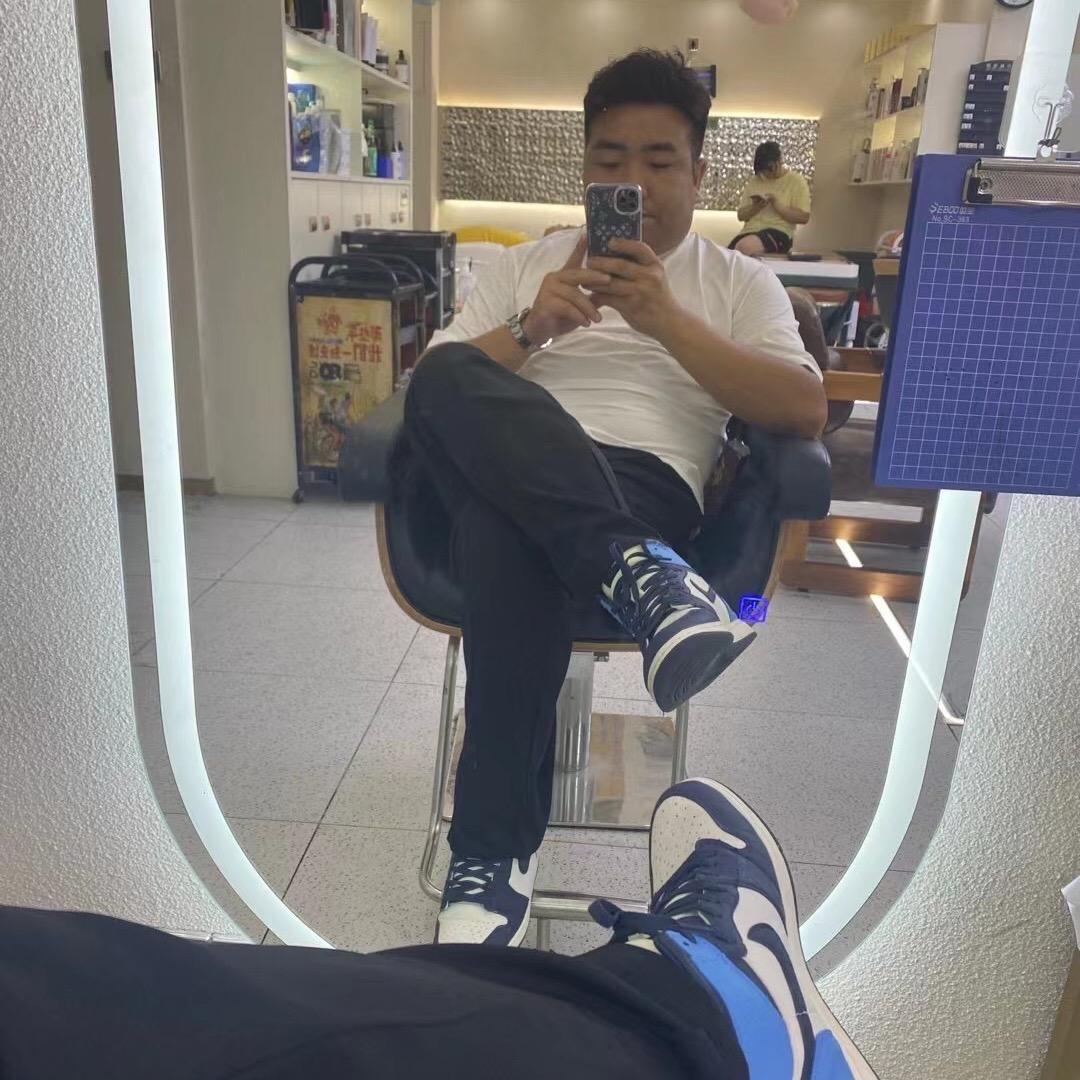 卡西专业烫染工作室(时代城店)官方号