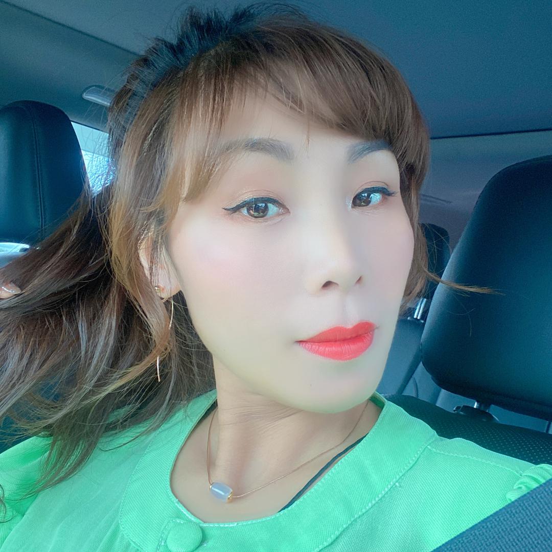 梁园区向阳路欧亚凯芮女裤👖梅姐