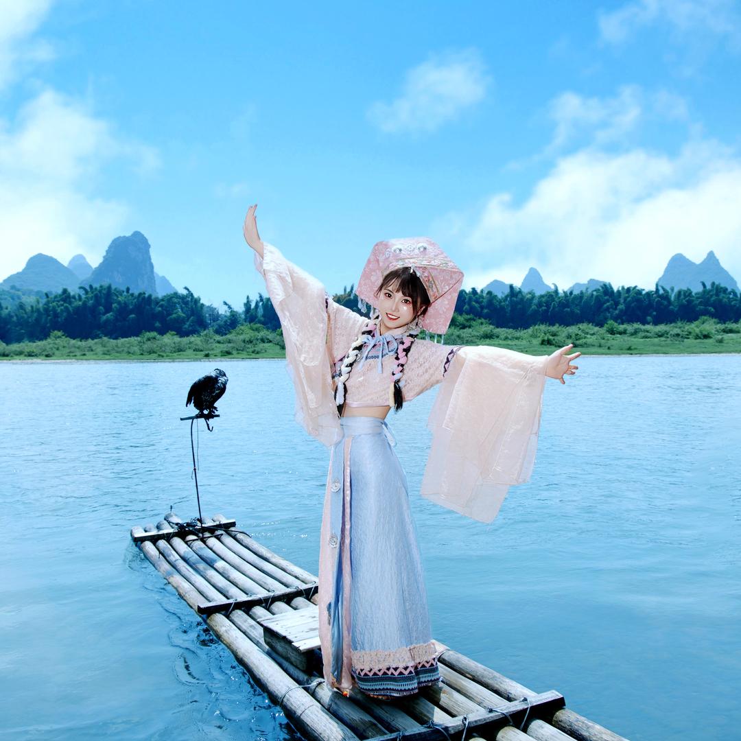 芳芳🎵