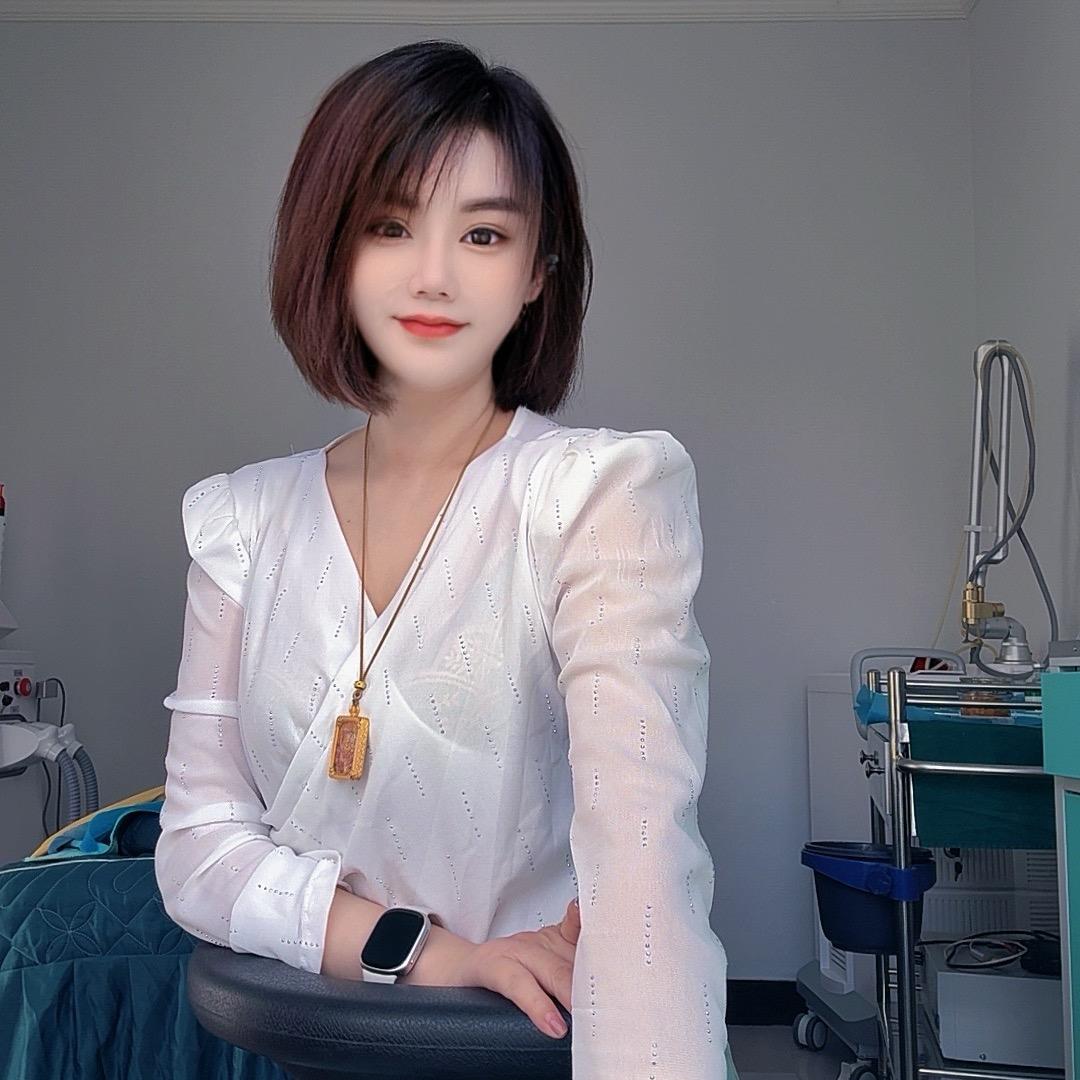 彤美丽🍋