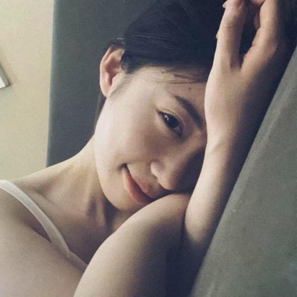 ᥫᩣ 依.🥀