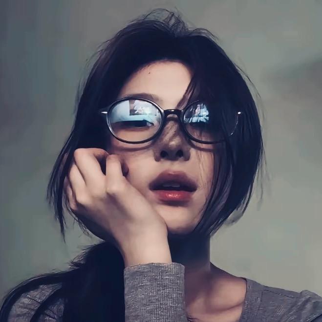 🦋.