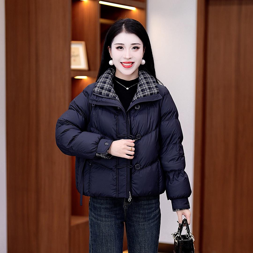 艾诗妮时尚服饰