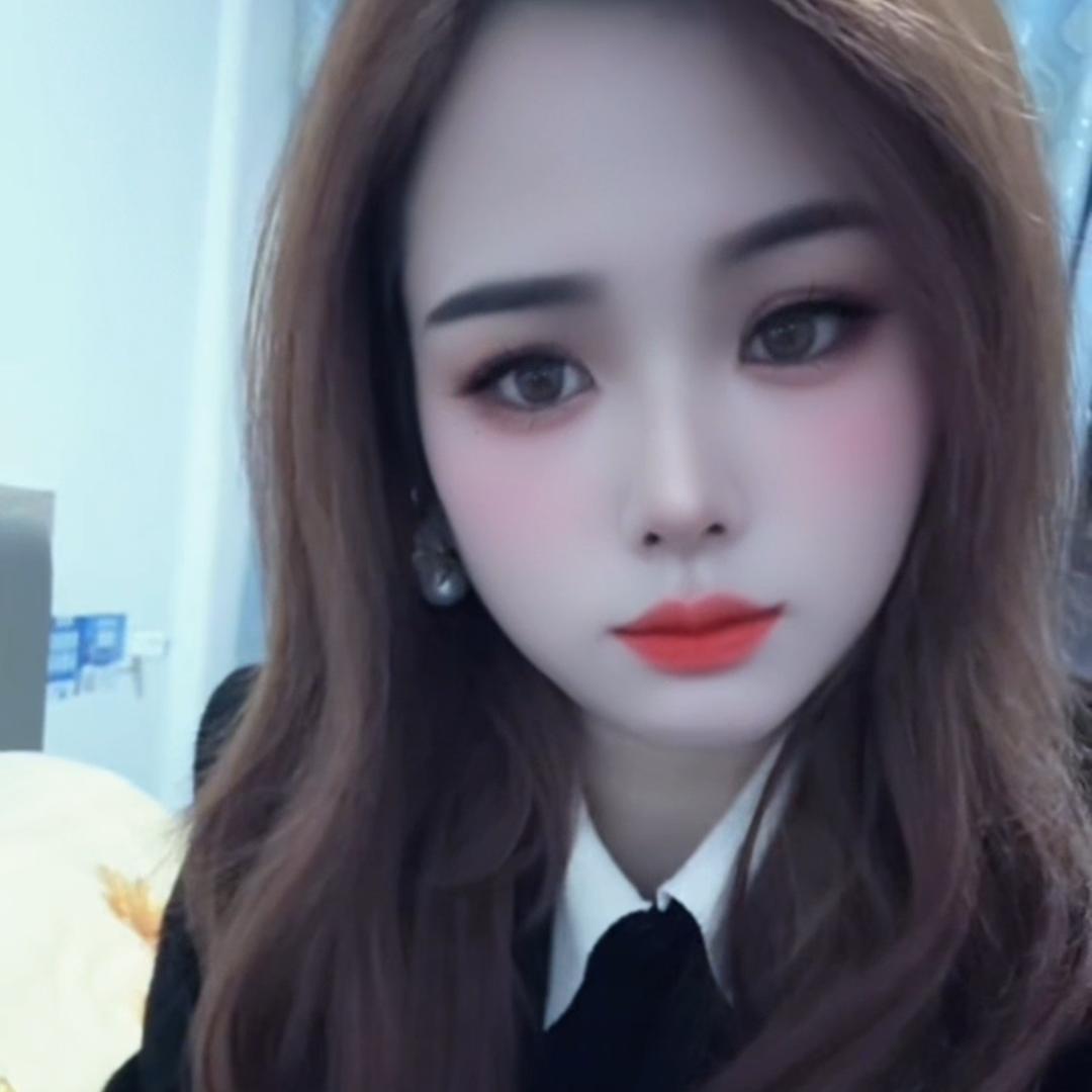 এ᭄💋 凌乱了💋美 💋ృ༊