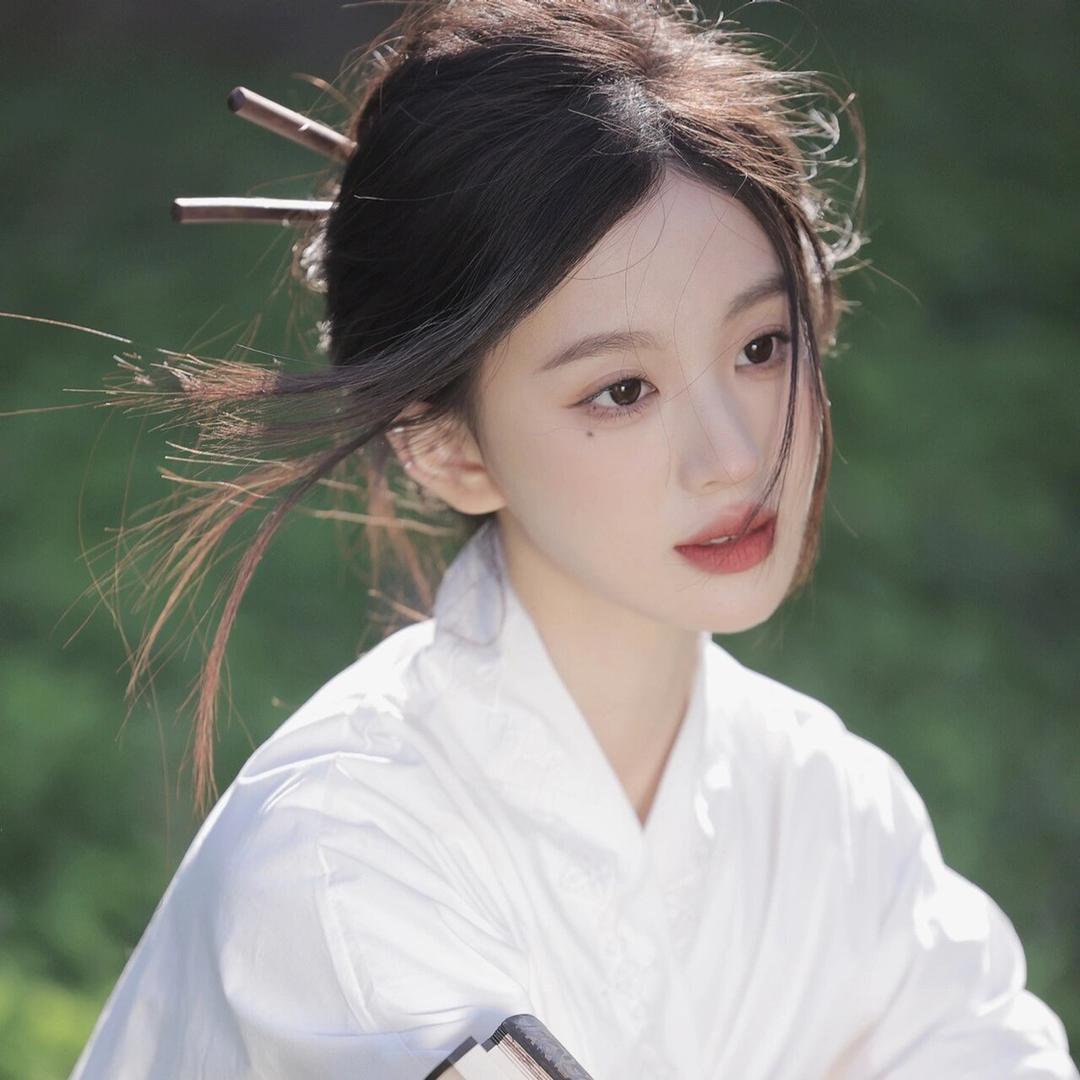 小美 爱护肤