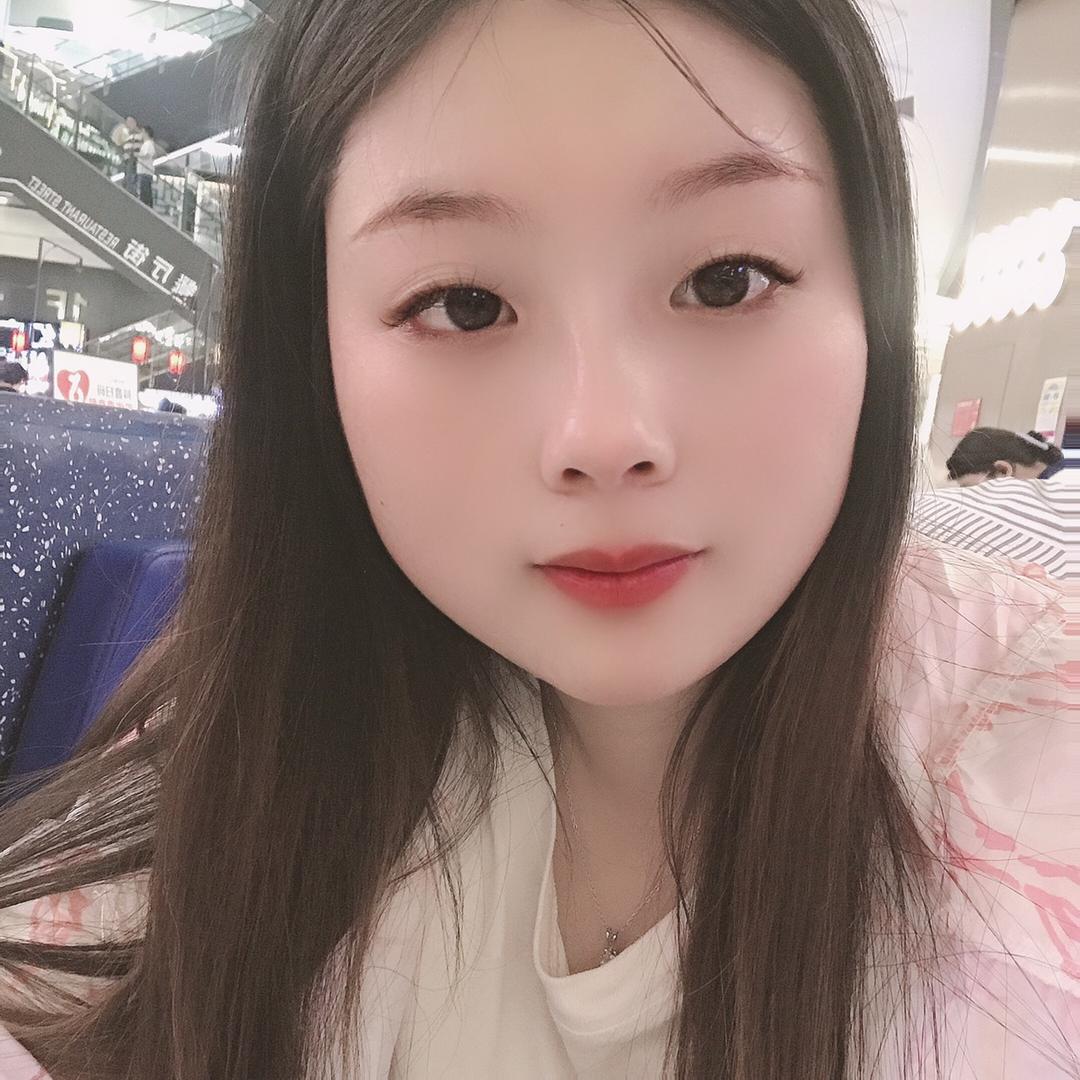 小雪雪不吃香菜（连赞拉黑，拒绝私聊）