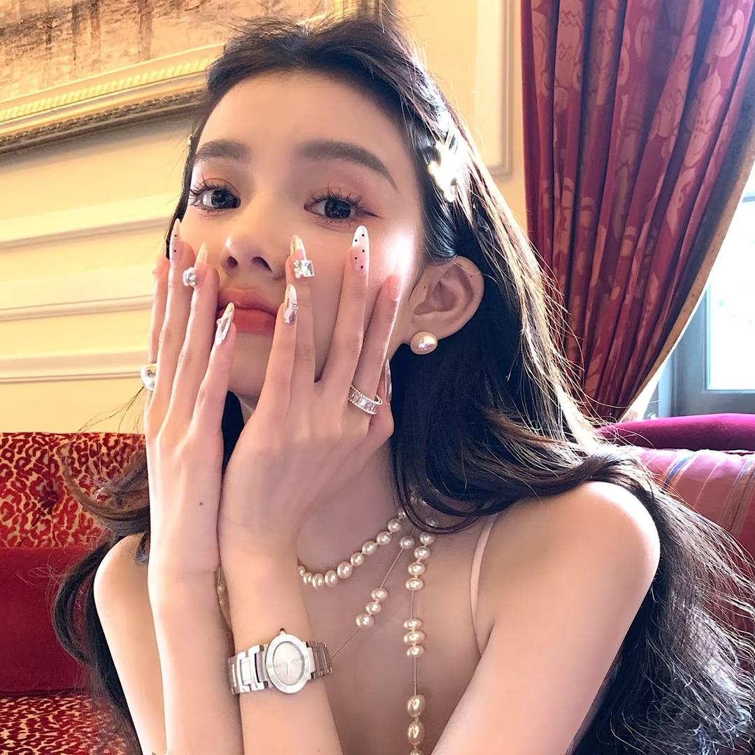 麋小鹿穿戴甲