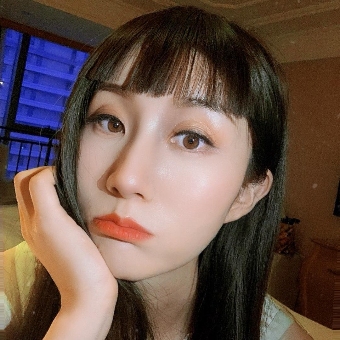 是苗苗吖