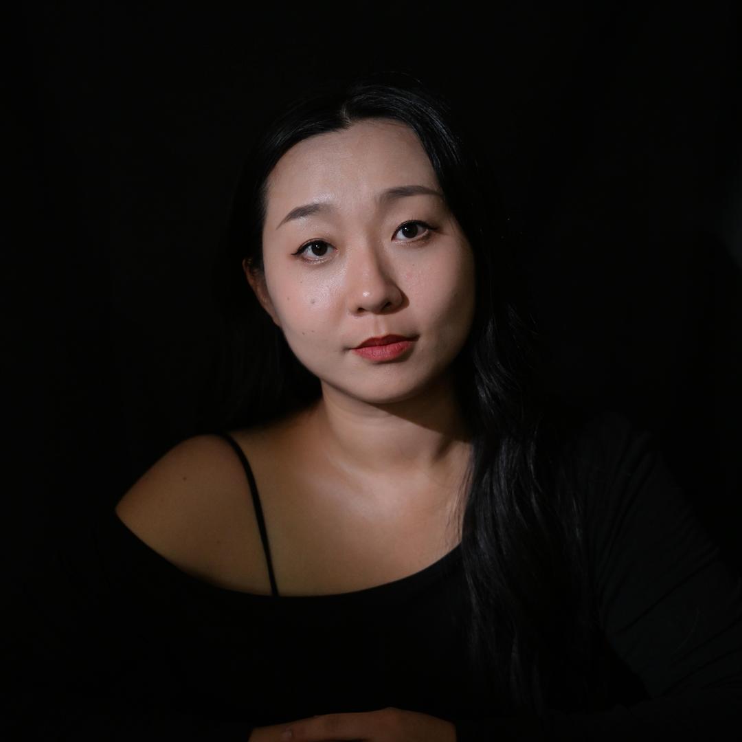 会美甲会化妆喜欢手作的左撇