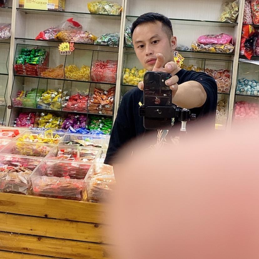 李记果到地水果店