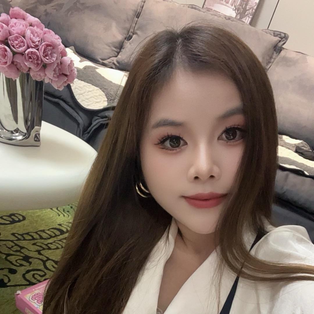 小小曦很哇塞