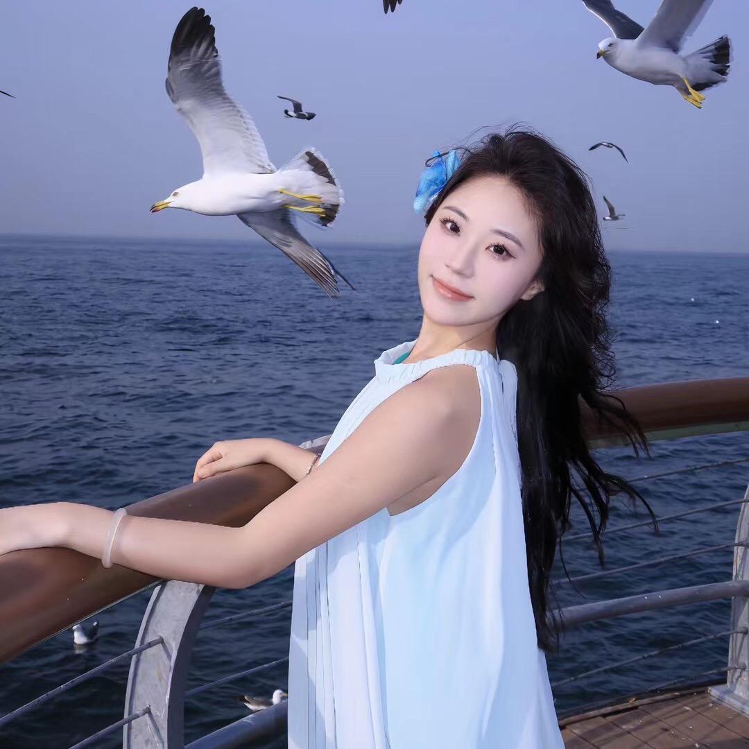 超爱吃的湫湫