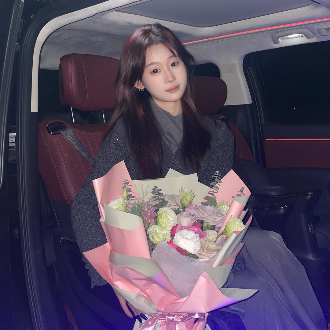 小颜子（带团队）