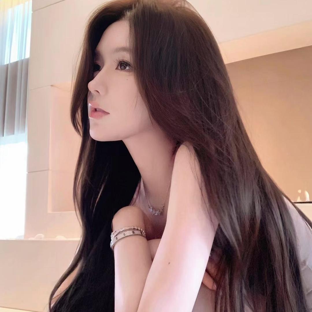 小美.