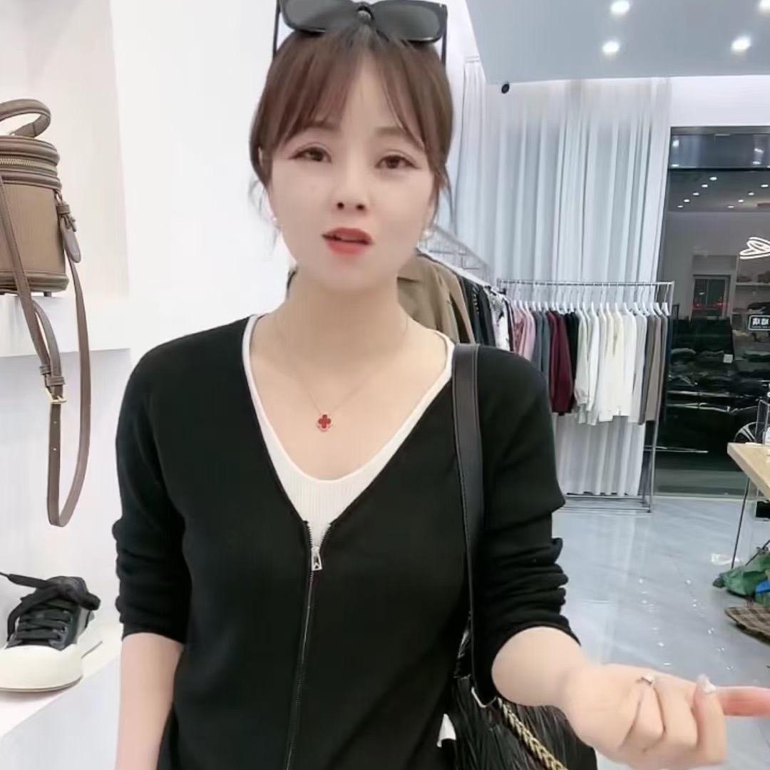 一伊布舍女装店