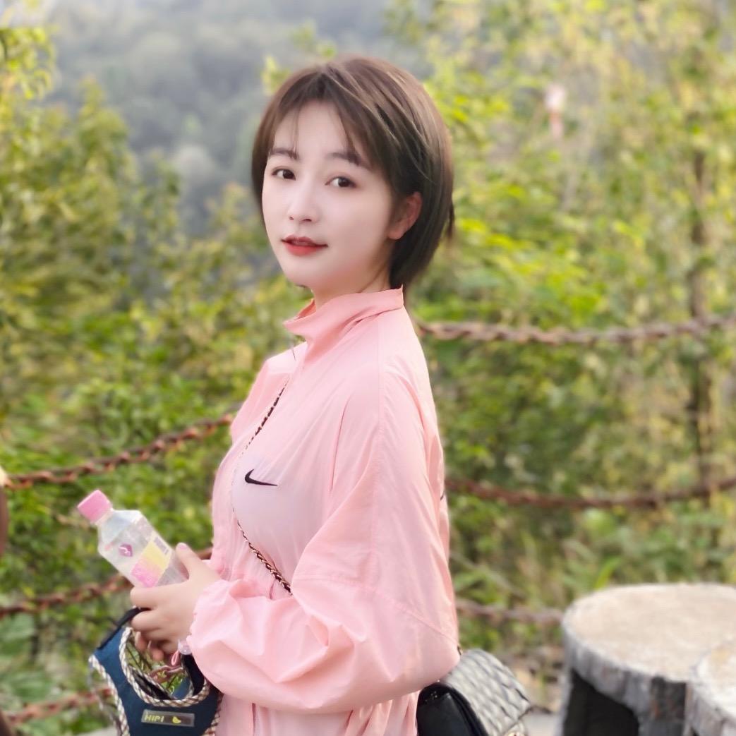 欢欢吖🙈