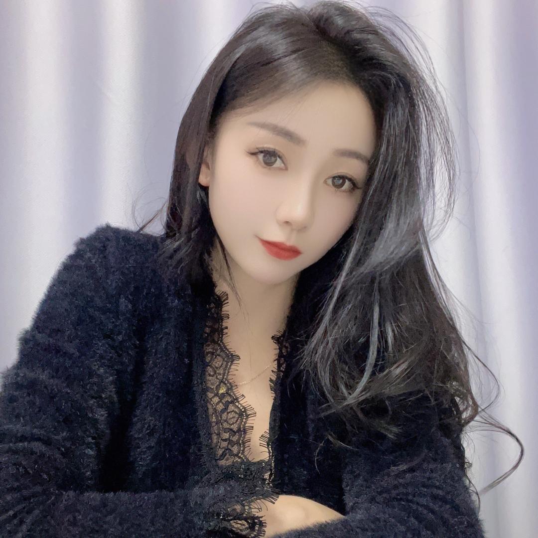 小 曼