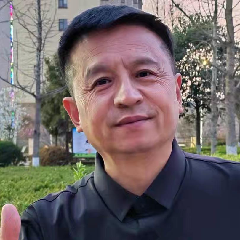 义哥姓程（老家山东）