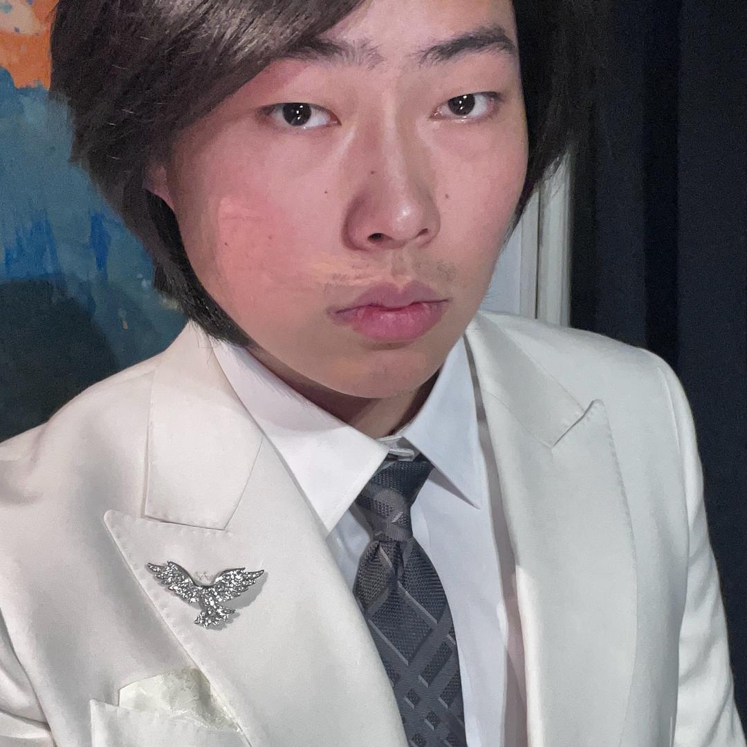 绅装小炮儿