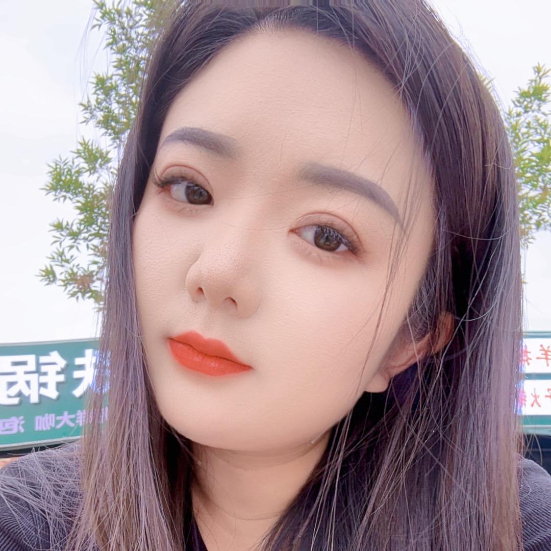 杨小倩