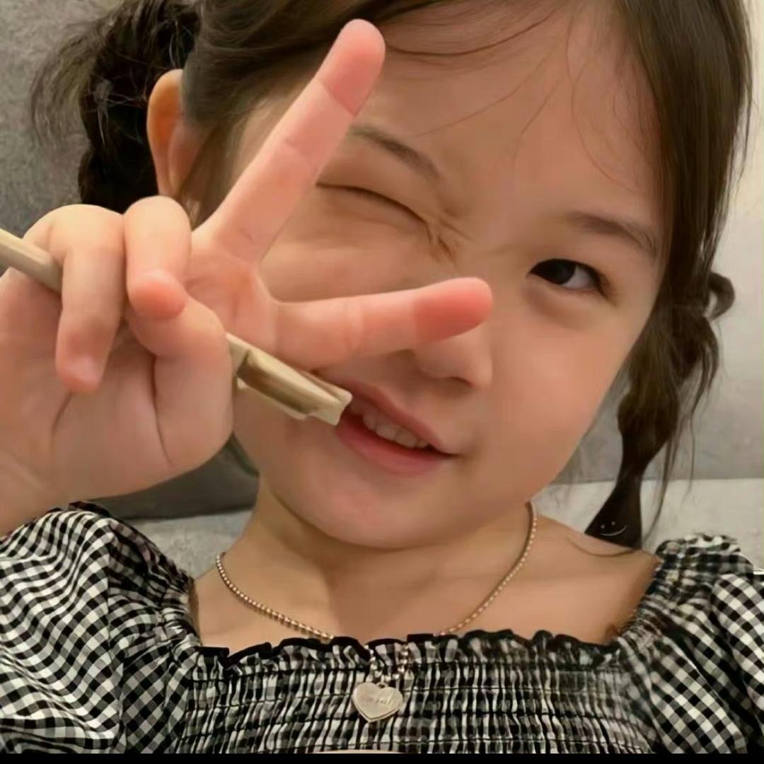 小W.