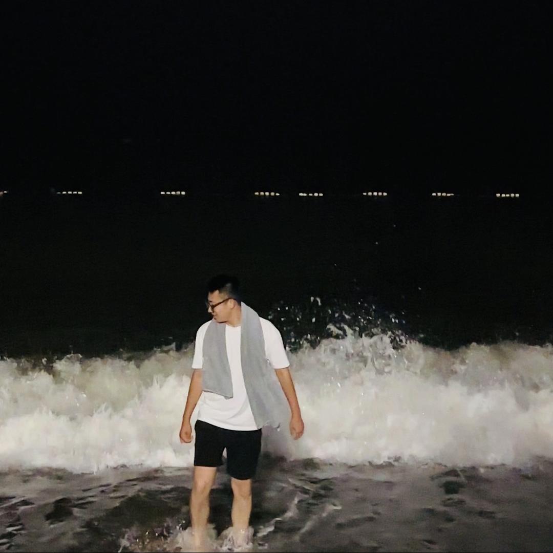 大连最会做全屋定制的男人