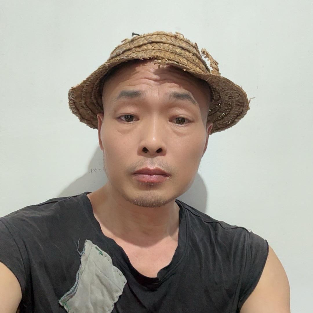李有才