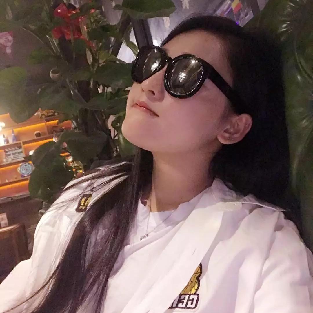 英姿