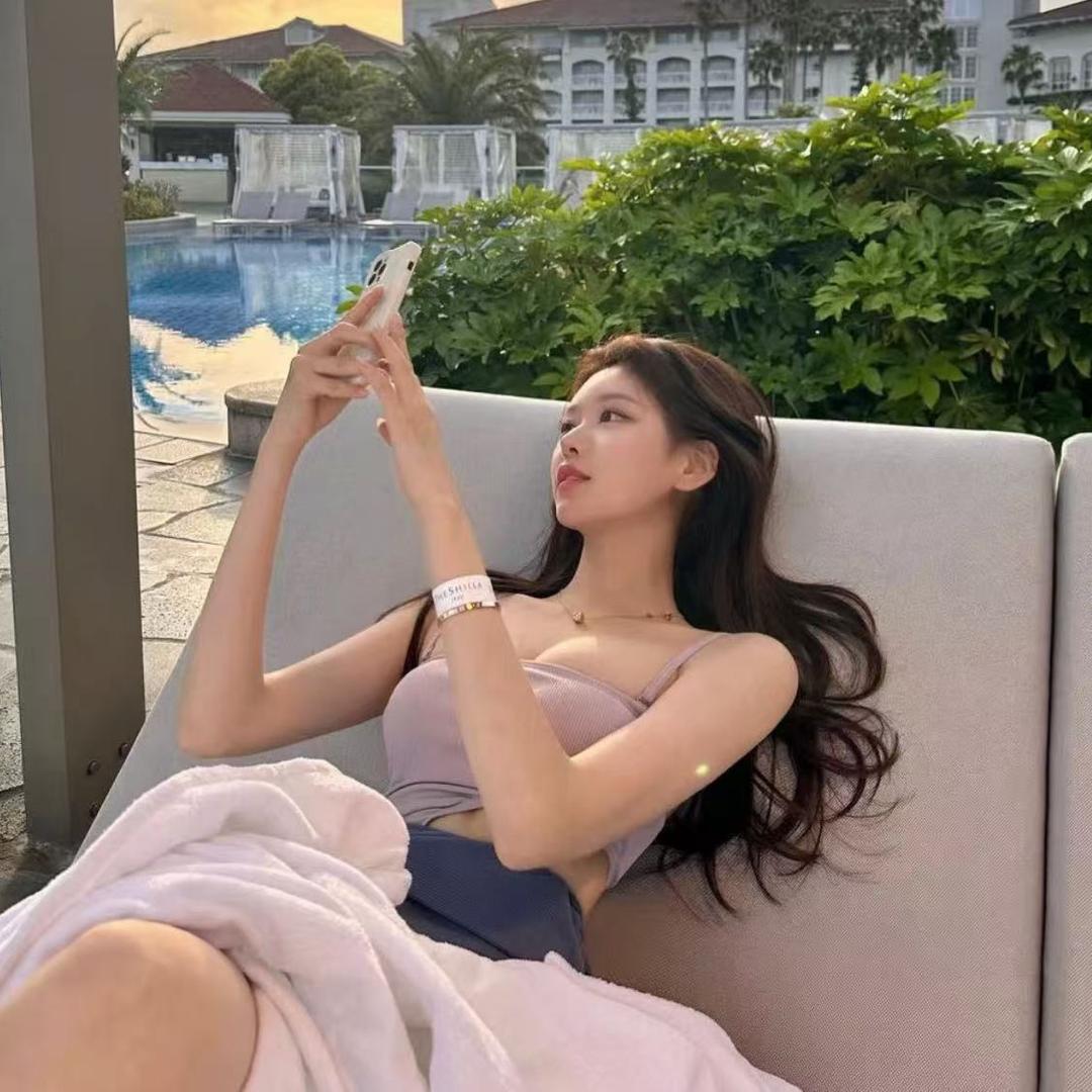 杨艺妍-