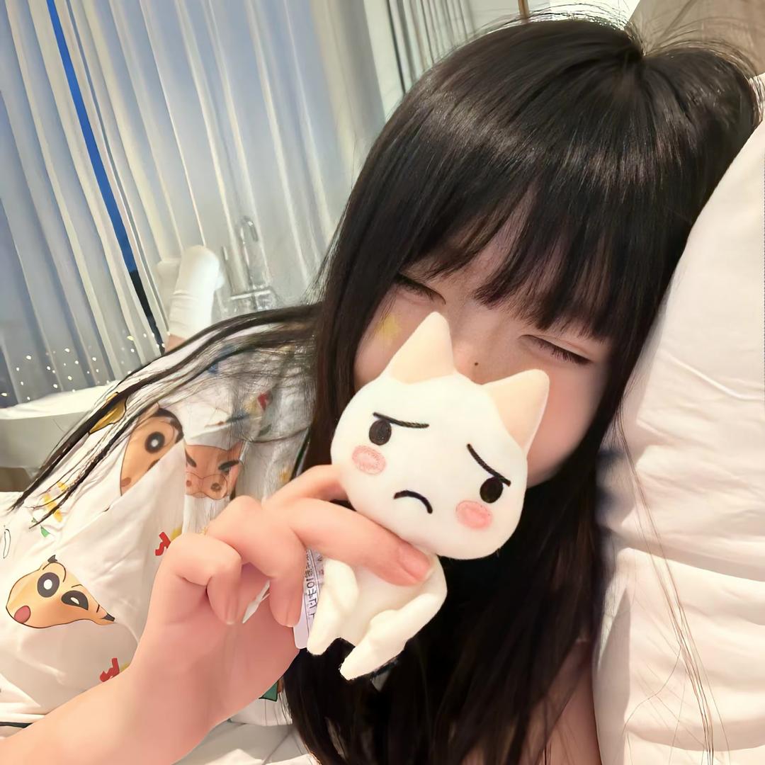 @Zzz
