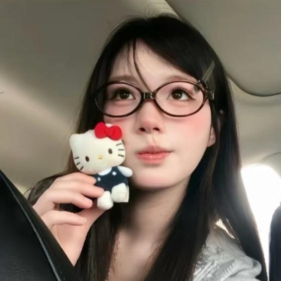 高冷绝情小美