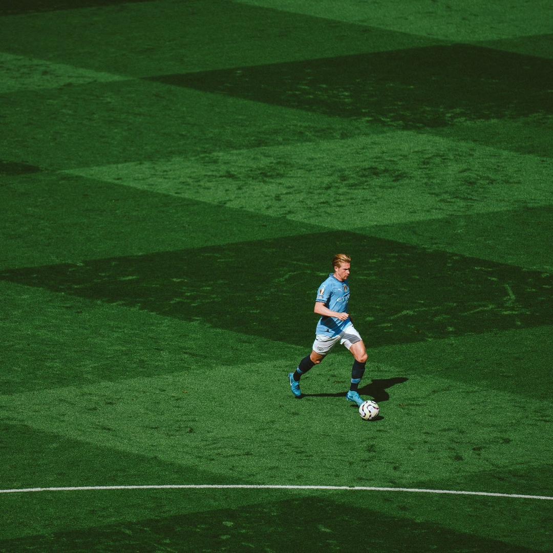 丰功伟业如阳光般灿烂