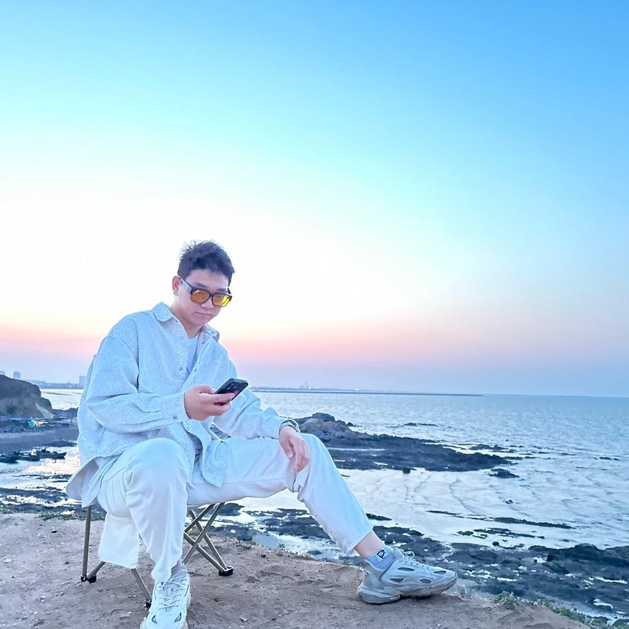 杨易成