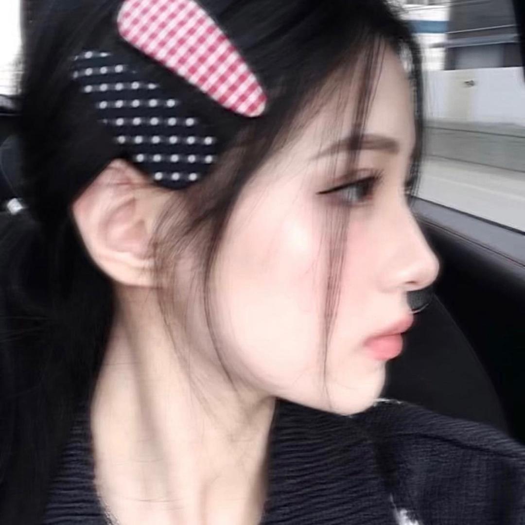 夏晗希