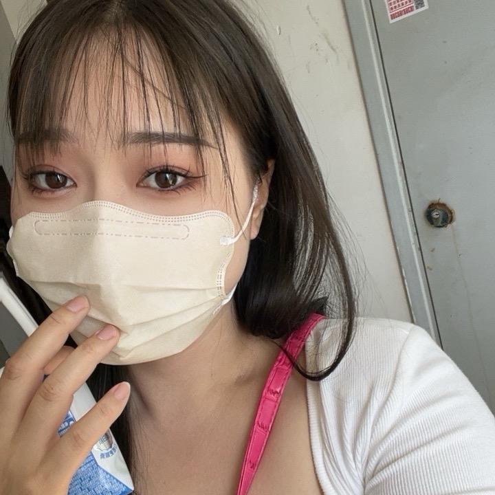 听话的小江