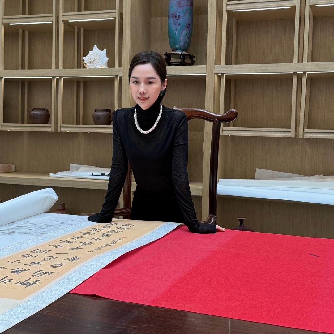 丁莹在封丘
