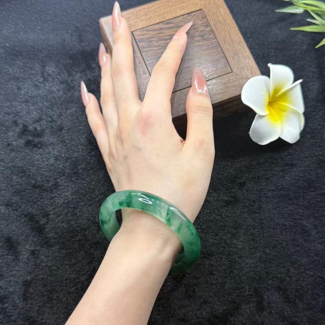 星月