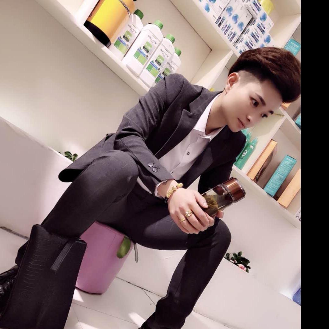 四毛818（每天晚上8点直播）