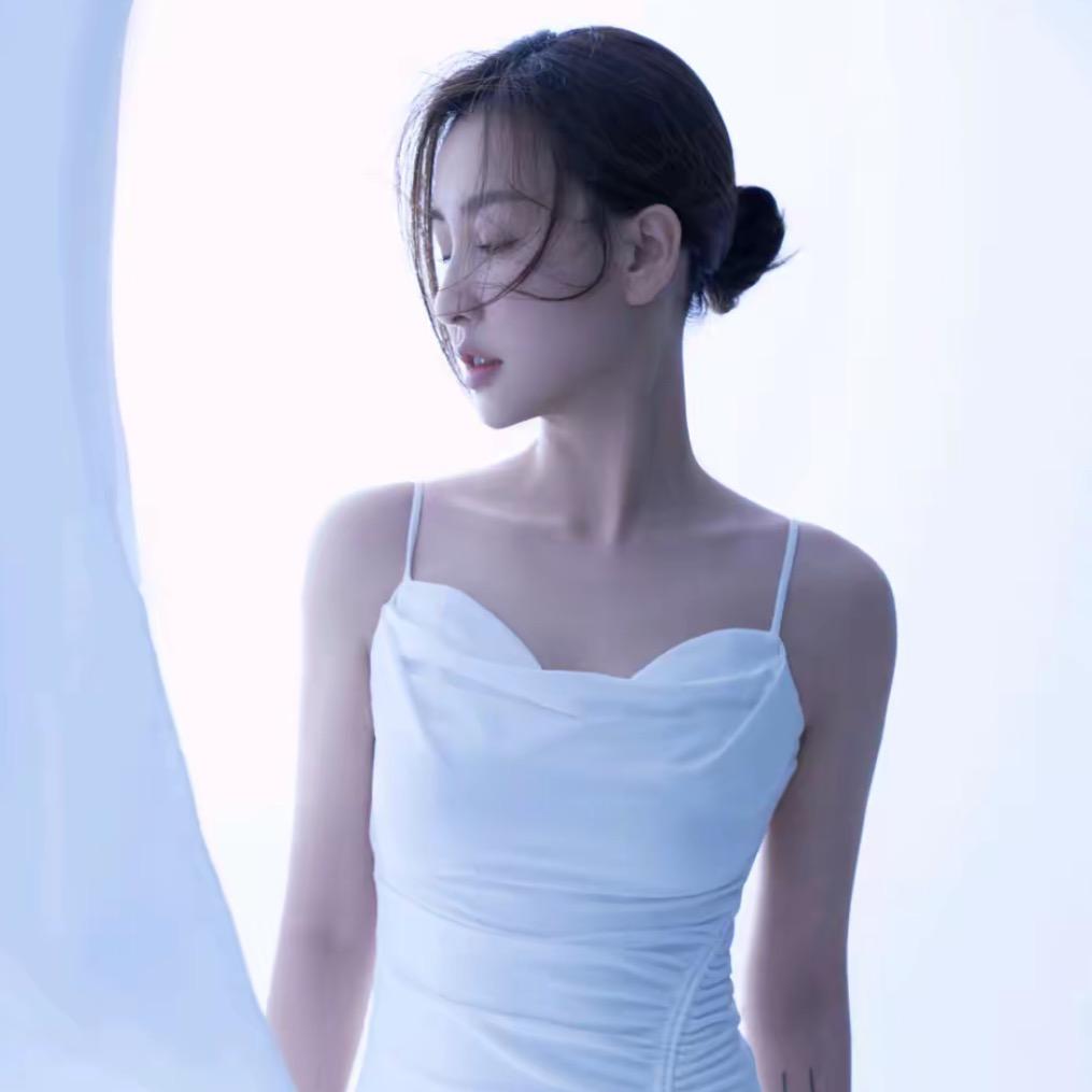 菩小提（美丽动人）