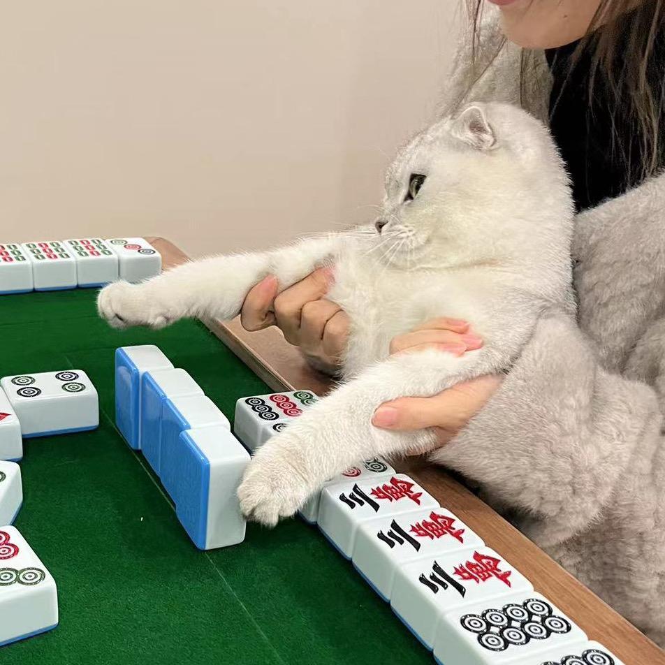 奥特曼打不赢小怪兽