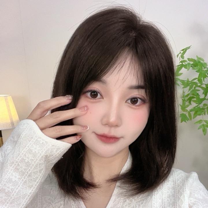 领秀假发工厂店